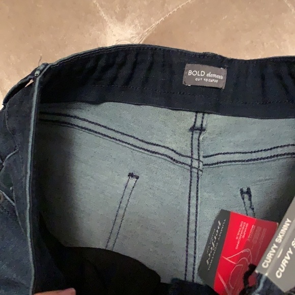 Shape enhancing jeans by Bold Elements, stretchy,6 - Picture 9 of 10